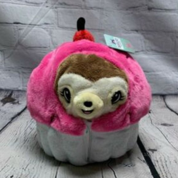 NEW Justice Undercover Squishable Plush in Disquise 7" Shelby Sloth in Cupcake - Picture 1 of 2